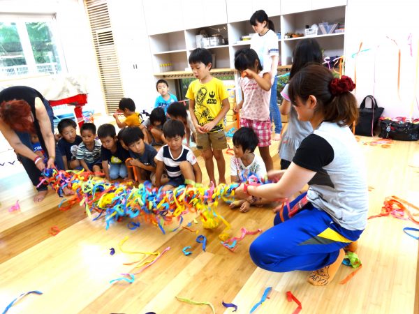 優しさや思いやりを持ち人とうまく関わっていく力